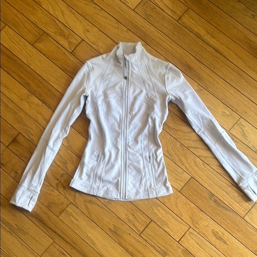 Women's Lulu Lemon zip up pale lavender zip up